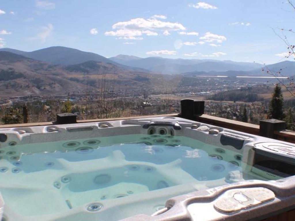 Three Peaks Mountain Lodge Silverthorne Ruang foto